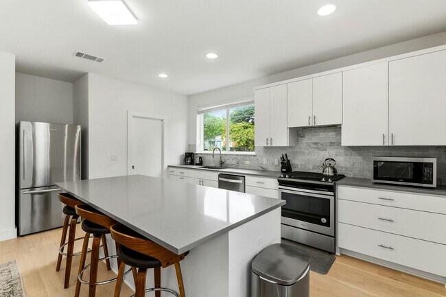 Foto del edificio - Eastside Urban Retreat