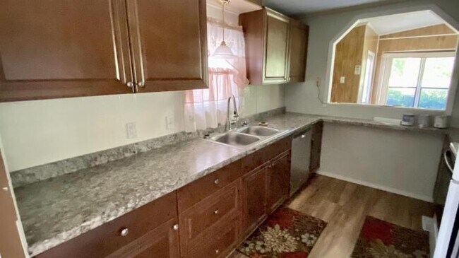 Building Photo - 2 bedroom in Waldo FL 32694