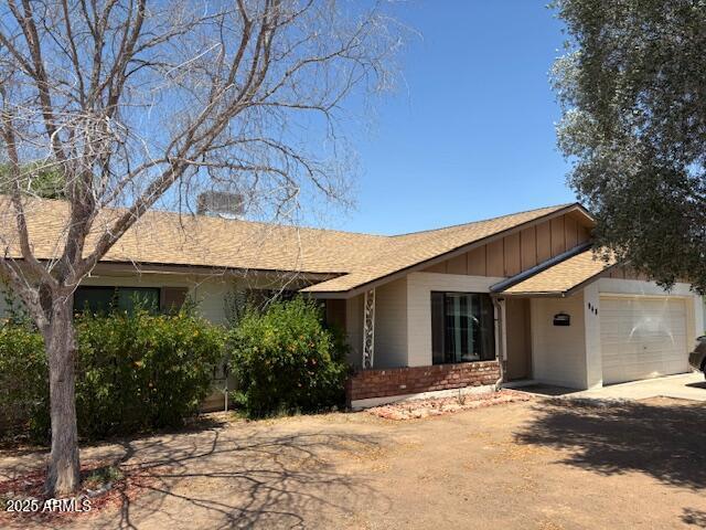 Building Photo - 944 E Concorda Dr