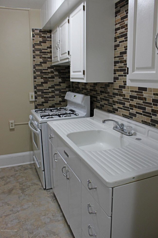 Foto del edificio - 205-207 Boland Ave