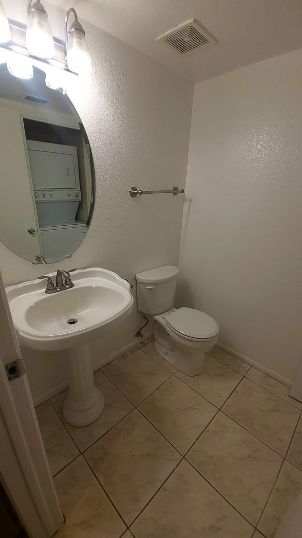 Foto del edificio - VERY NICE SOUTH SCOTTSDALE TOWNHOME!
