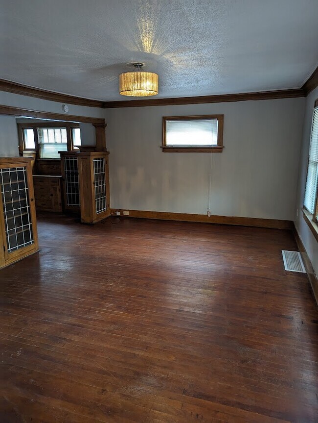 Building Photo - 3150 N 16th St