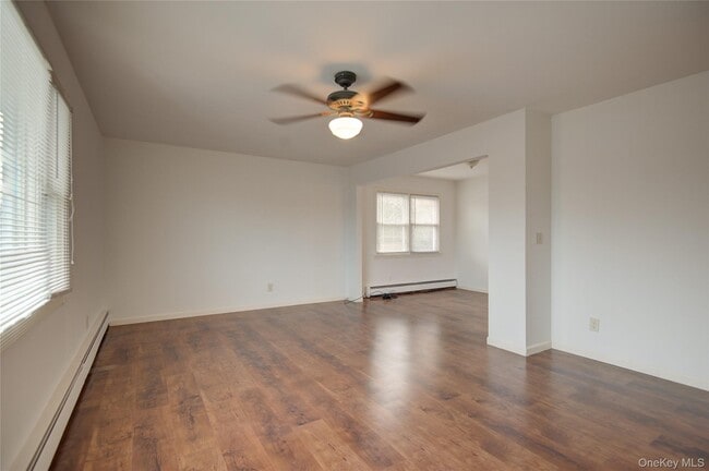 Building Photo - 54 5th Ave