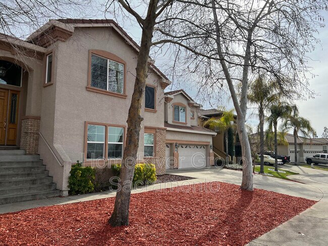 Building Photo - 1747 Abbeyfeale Ct