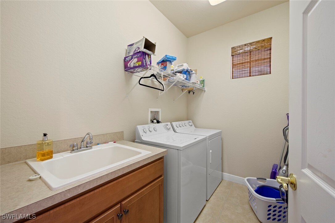 Foto del edificio - 28661 San Lucas Ln
