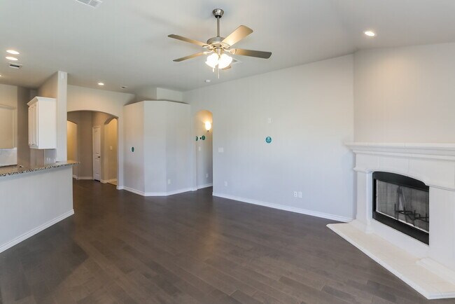 Foto del edificio - 120 Wilson Cliff Dr