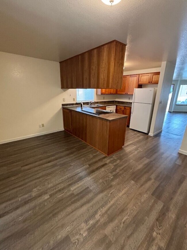 Foto del edificio - Prime Orting Townhome