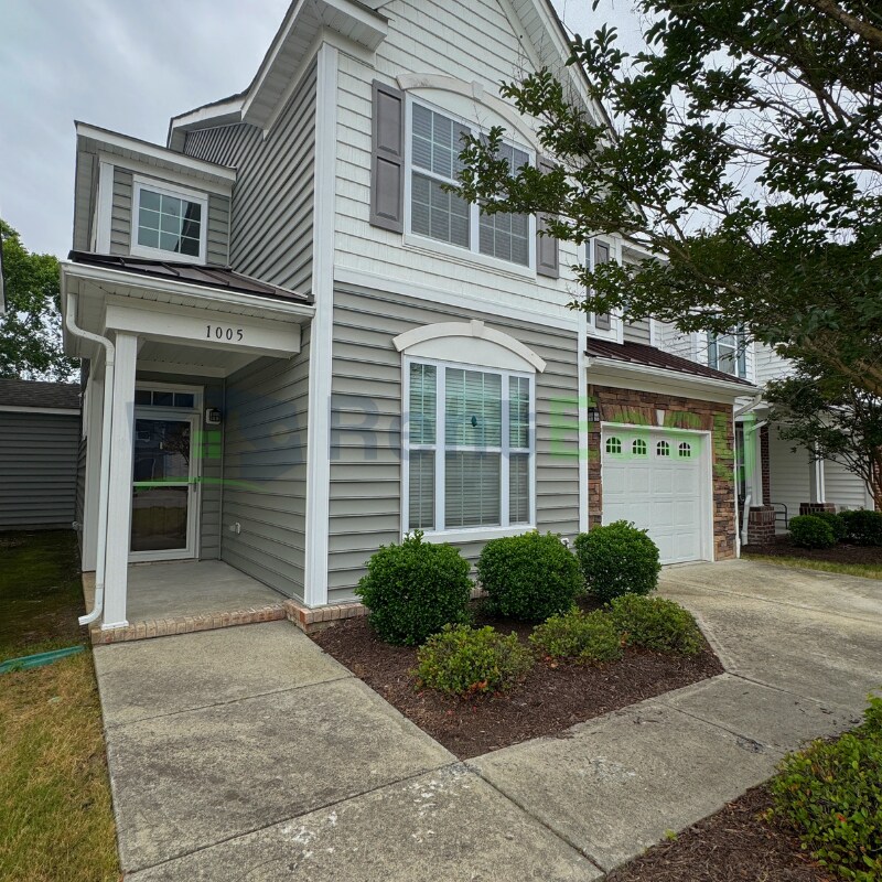 Foto principal - 1005 Silver Charm Cir