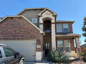 Building Photo - 3003 Crestone Dr