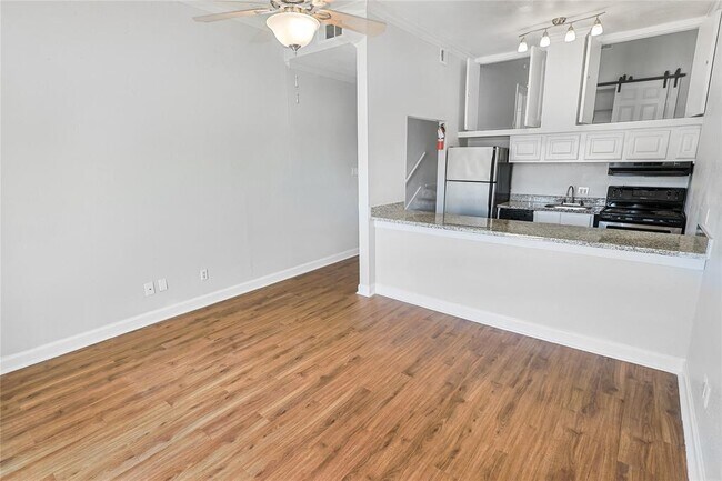 Foto del edificio - 7820 Seawall Blvd
