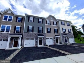 Building Photo - 124 Glory Maple Ln