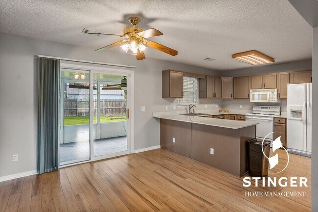 Building Photo - 21 Blacksmith Cir