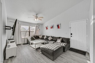 Building Photo - 555 E Silverado Ranch Blvd