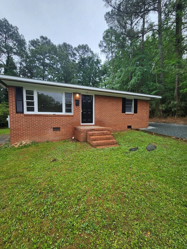 Foto principal - Chapel Hill / 3BR House on Bolin Heights A...