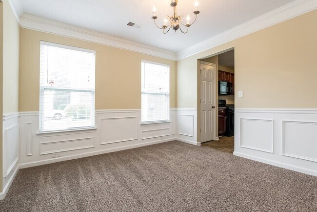 Foto del edificio - 3747 Rosebud Park Dr