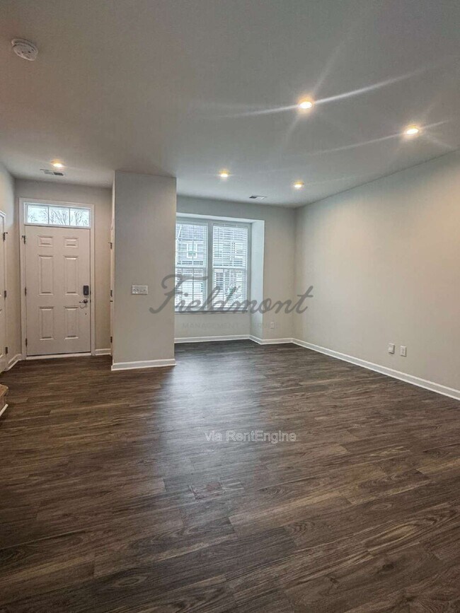 Foto del edificio - 574 Preakness Run