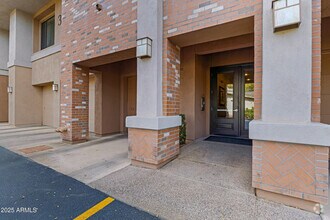 Building Photo - 2989 N 44th St