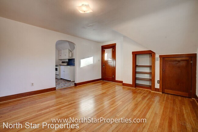 Foto del edificio - 1 br, 1 bath House - 1324 SW Evergreen