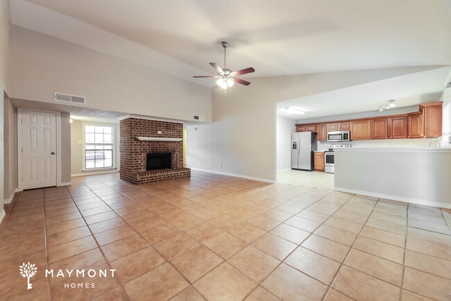 Building Photo - 2525 Craig Ln