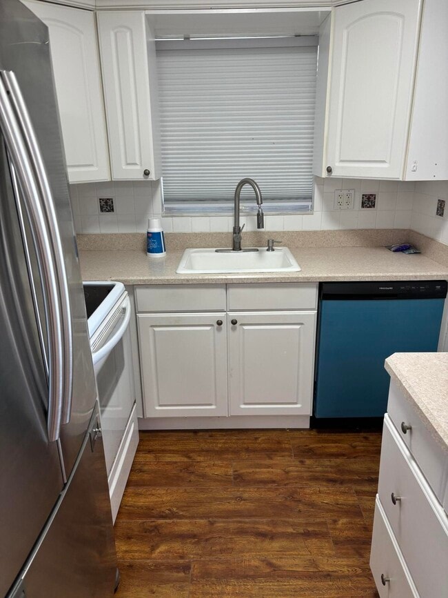 Building Photo - 311 Andover M