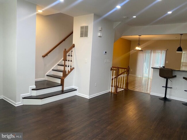 Foto del edificio - 219 Staysail Drive