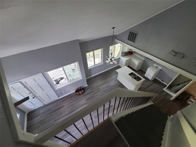Building Photo - 111 Dunbar Estates Dr