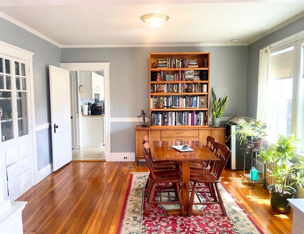 Primary Photo - 174 Ocean Ave W
