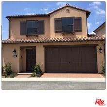 Building Photo - 51 Ivory Petal