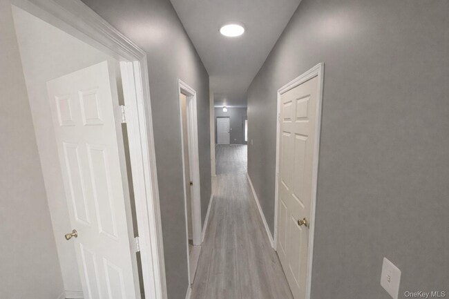 Building Photo - 39 Church St