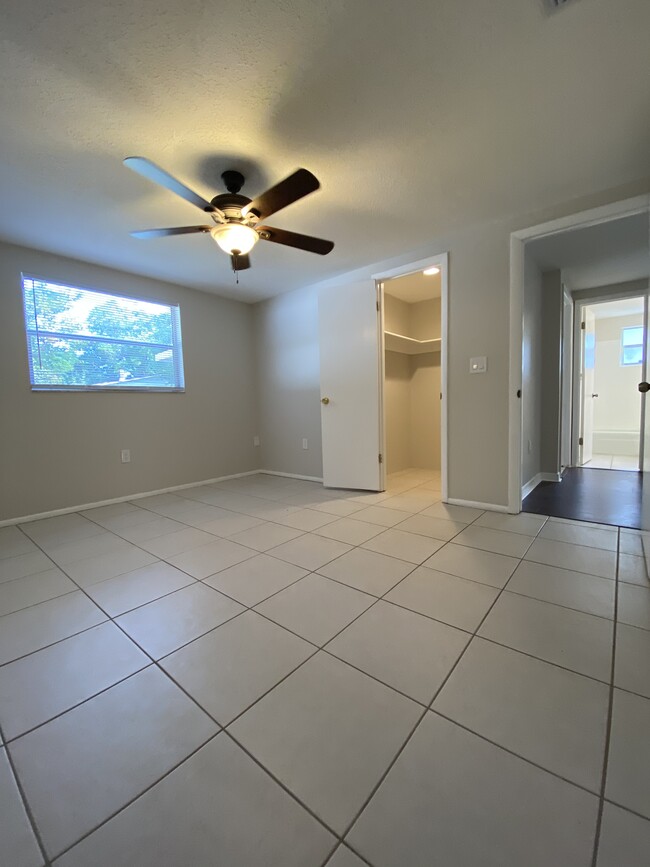 Building Photo - 2959 Edgewood Ln