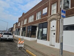Building Photo - 5006 W 16th St