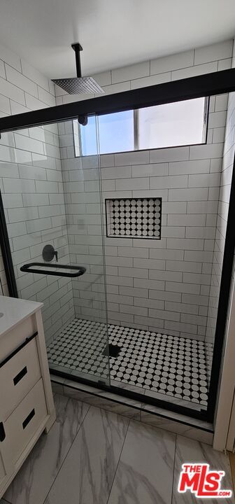 Foto del edificio - 8668 Gregory Way