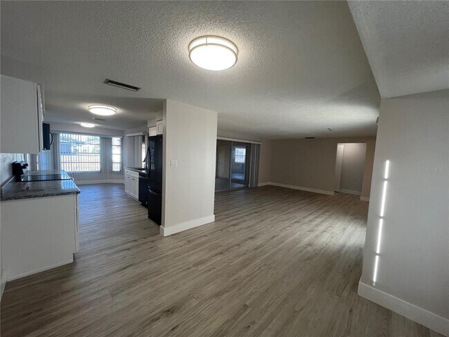 Building Photo - 22328 Yonkers Ave