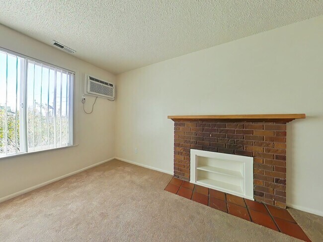 Foto del edificio - 3 Bedroom Apartment ~ Albany ~ Small Pet F...
