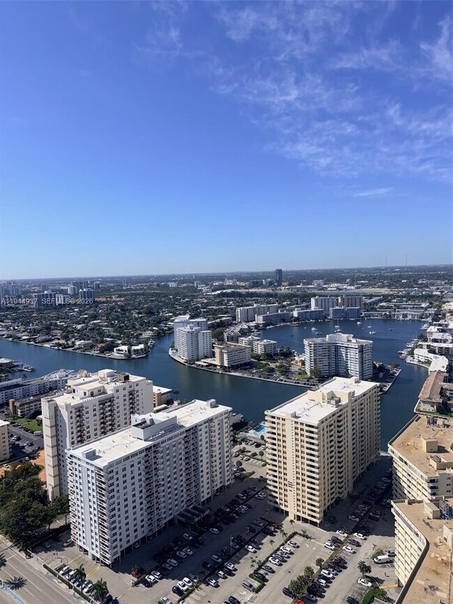 Foto del edificio - 1800 S Ocean Dr