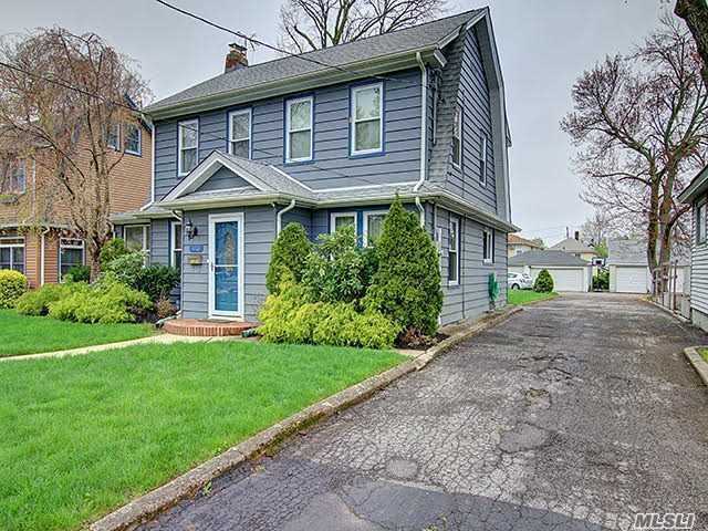 Building Photo - 413 Mineola Blvd