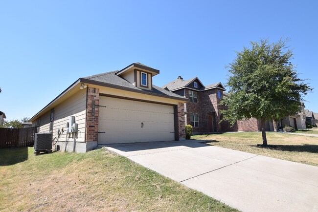 Foto del edificio - 3410 Greyfriar Dr