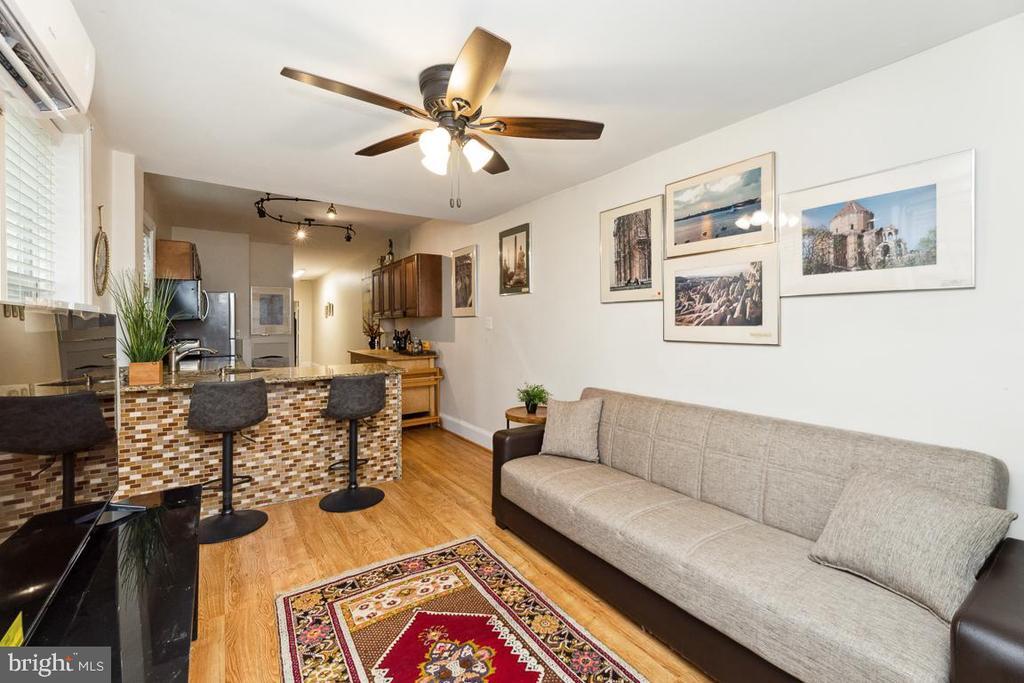 Primary Photo - 428 8th St SE