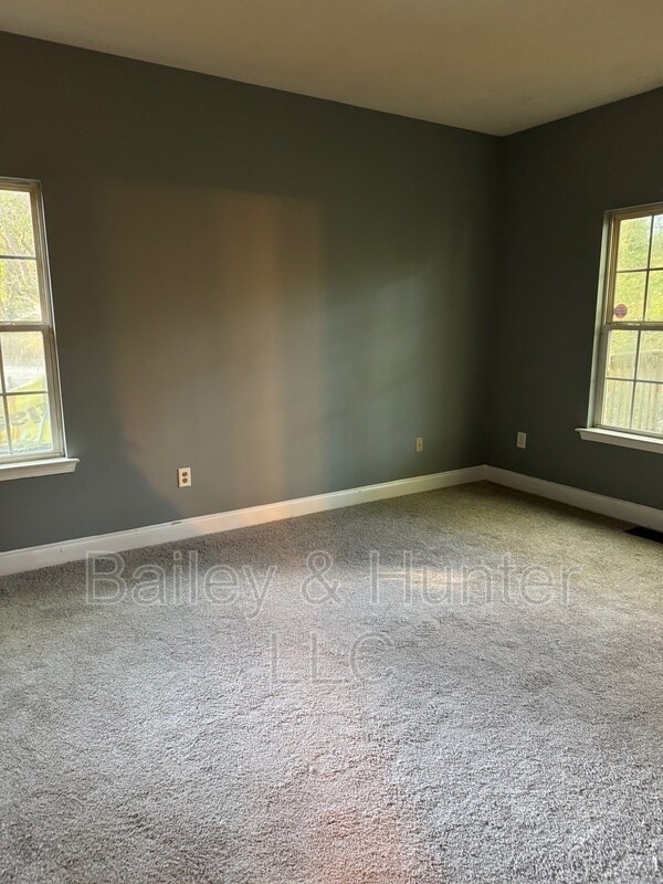 Foto del edificio - 850 Woods Dr NW