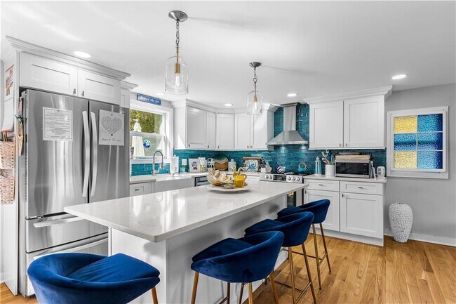 Foto del edificio - 391 Valley Rd