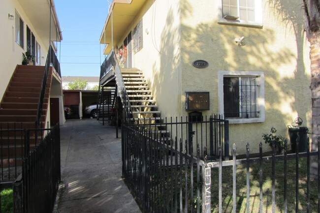 Building Photo - 7723 Walker Ave