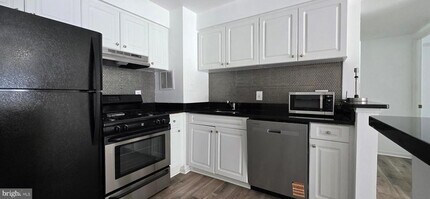 Building Photo - 12 S Van Dorn St