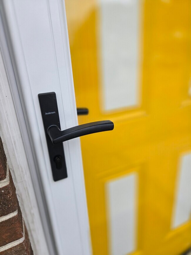 Building Photo - 2515 Arkansas Ave