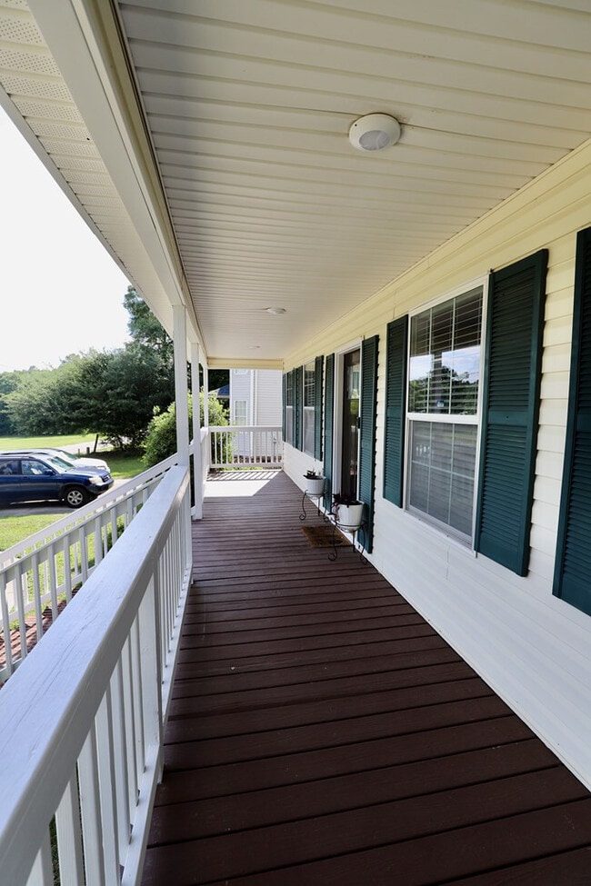 Foto del edificio - 1910 Lybrand St