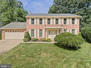 Building Photo - 9715 Ceralene Dr