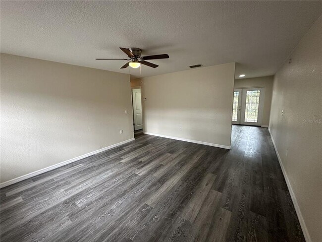 Building Photo - 453 Beech Ave