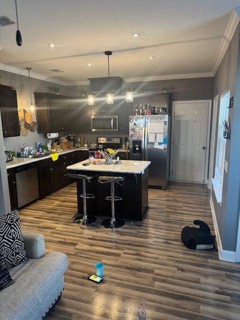 Foto del edificio - 396 Alcott Cir