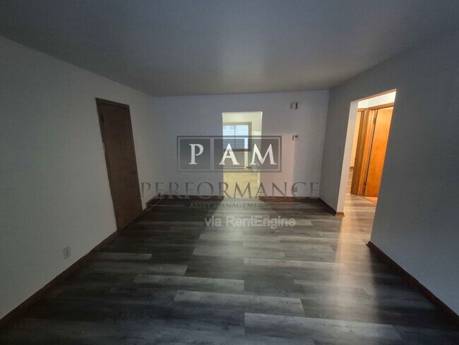 Foto del edificio - 2155 S 102nd St