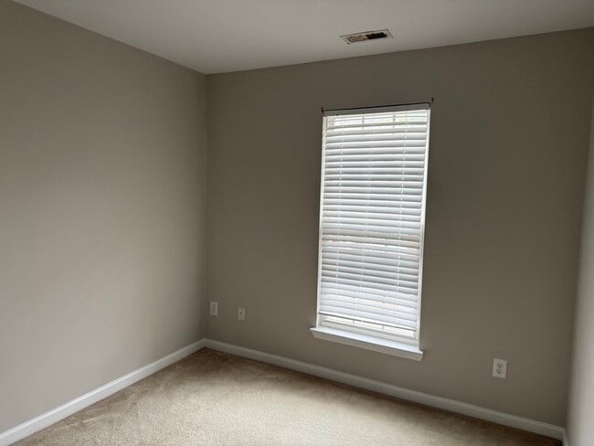 Foto del edificio - 3904 Christine Ln