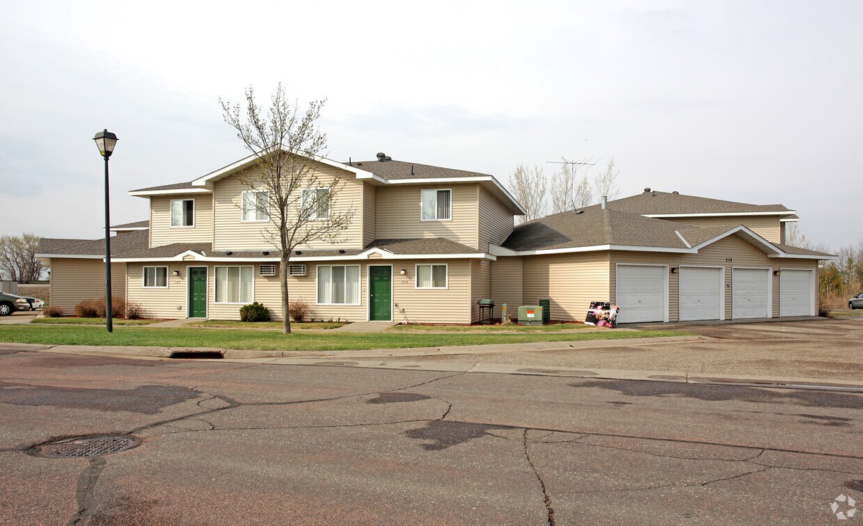Foto principal - Leighton's Landing Townhomes